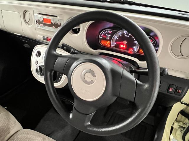 ミラココアココアL 走行7619キロ/CDチューナー/純正マット1年保証距離無制限 走行距離7619キロ CDチューナー 純正マット 助手席エアバッグ アイドリングストップ 電動格納式ドアミラー ドリンクホルダー(埼玉県)の中古車