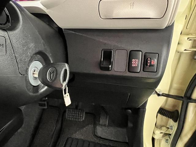 ミラココアココアL 走行7619キロ/CDチューナー/純正マット1年保証距離無制限 走行距離7619キロ CDチューナー 純正マット 助手席エアバッグ アイドリングストップ 電動格納式ドアミラー ドリンクホルダー(埼玉県)の中古車