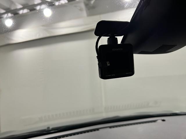 パッソＸ　Ｇパッケージ　走行４５４７９キロ／ＬＥＤヘッドランプ１年保証距離無制限　走行距離４５４７９キロ　ワンセグナビ　バックカメラ　ブルートゥース　純正マット　オートライト　ＬＥＤヘッドランプ　アイドリングストップ　オート格納式ドアミラー（埼玉県）の中古車