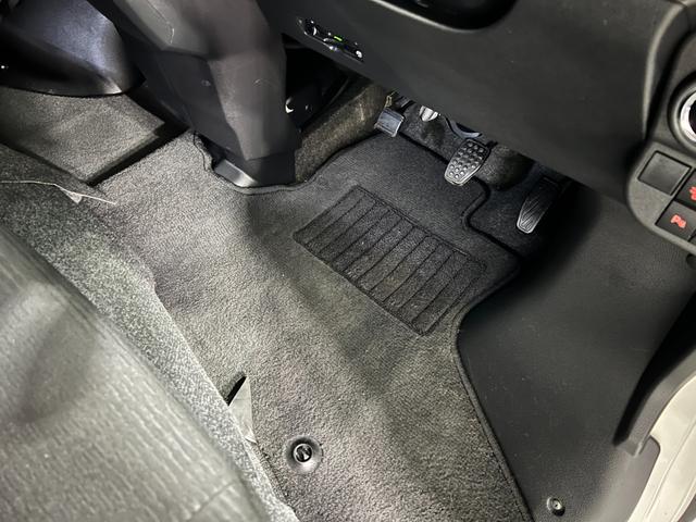 ハイゼットカーゴクルーズターボ 走行74789キロ/LEDパック/ナビ一年保証・走行距離無制限 フルセグナビ Bluetooth バックカメラ ETC クリアランスソナー LEDヘッドライト オートライト スマートキー(埼玉県)の中古車