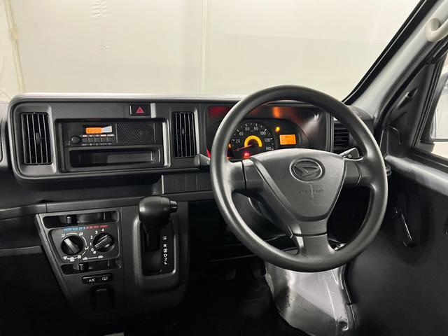 ハイゼットカーゴスペシャル 車検整備付/走行41560キロ1年保証距離無制限 走行41560キロ 車検整備付 助手席エアバック 純正カーペットマット アイドリングストップ AMFMラジオ(埼玉県)の中古車
