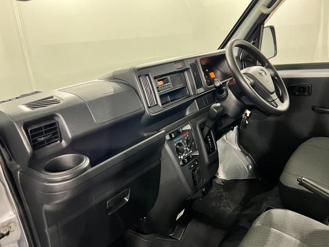 ハイゼットカーゴスペシャル 車検整備付/走行41560キロ1年保証距離無制限 走行41560キロ 車検整備付 助手席エアバック 純正カーペットマット アイドリングストップ AMFMラジオ(埼玉県)の中古車