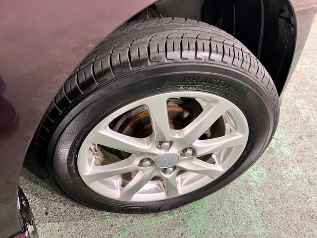 タントカスタムＸ　車検整備付／走行３２２５０キロ／純正マット１年保証距離無制限　走行距離３２２５０キロ　ワンセグナビ　バックカメラ　純正マット　助手席エアバッグ　ＨＩＤヘッドランプ　アイドリングストップ　片側電動スライドドア（埼玉県）の中古車