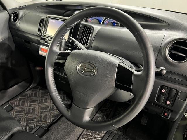 タントカスタムＸ　車検整備付／走行３２２５０キロ／純正マット１年保証距離無制限　走行距離３２２５０キロ　ワンセグナビ　バックカメラ　純正マット　助手席エアバッグ　ＨＩＤヘッドランプ　アイドリングストップ　片側電動スライドドア（埼玉県）の中古車