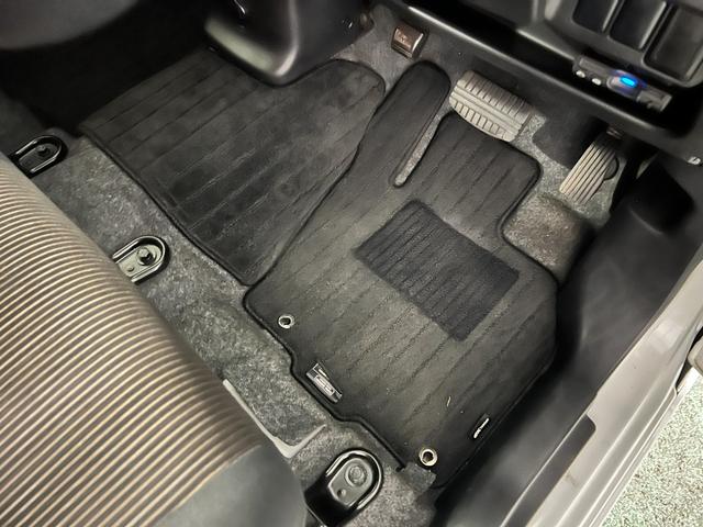 eKカスタムT 走行69766キロ/ナビ/ETC/バックカメラ一年保証・走行距離無制限 フルセグナビ ETC オートライト HIDヘッドライト ベンチシート オールシーズンタイヤ バックカメラ(埼玉県)の中古車