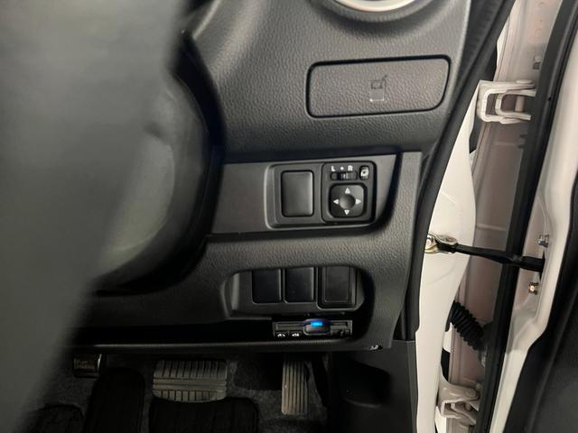 eKカスタムT 走行69766キロ/ナビ/ETC/バックカメラ一年保証・走行距離無制限 フルセグナビ ETC オートライト HIDヘッドライト ベンチシート オールシーズンタイヤ バックカメラ(埼玉県)の中古車