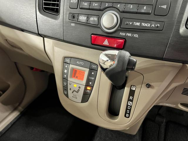 ムーヴX 走行19271キロ/車検整備付/CDチューナー一年保証・走行距離無制限 走行19271キロ 助手席エアバック 純正カーペットマット アイドリングストップ ベンチシート(埼玉県)の中古車