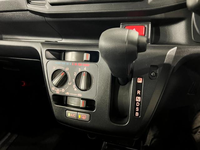 ミライースＬ　ＳＡIII　走行４８３４１キロ／ナビ／クリアランスソナー一年保証・走行距離無制限　ワンセグナビ　クリアランスソナー　オートマチックハイビーム　アイドリングストップ　助手席エアバック（埼玉県）の中古車