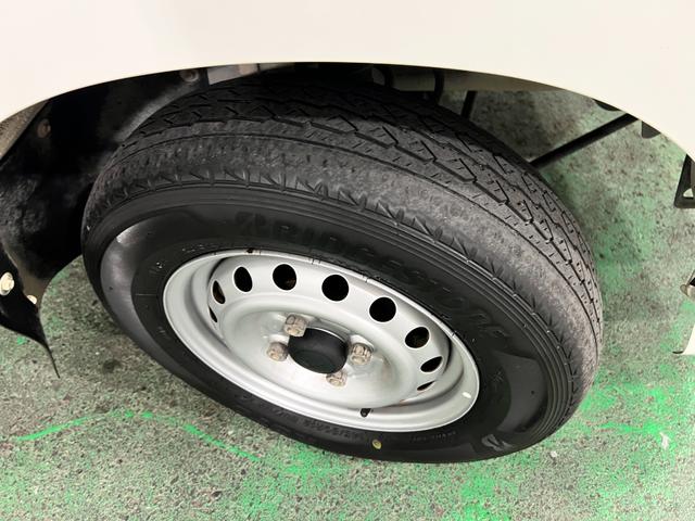 ハイゼットトラックハイルーフ 走行93496キロ/タイヤ4本交換/ワンセグナビ一年保証・走行距離無制限 走行93496キロ/タイヤ4本交換/ワンセグナビ/5速MT/ゲートプロテクター/エアコンパワステ(埼玉県)の中古車