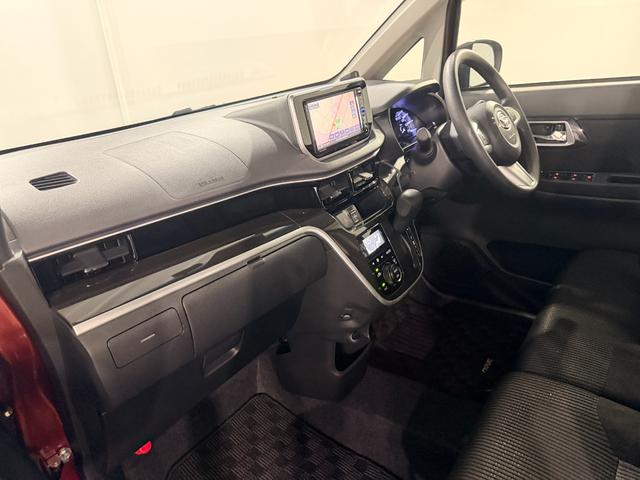 ムーヴカスタム　Ｘリミテッド　ＳＡIII　ナビ／コーナーセンサー付１年保証距離無制限　走行距離２７５３２キロ　フルセグナビ　バックカメラ　ドラレコ　純正マット　ＬＥＤヘッドランプ　アイドリングストップ　シートヒーター　オート格納式ドアミラー（埼玉県）の中古車