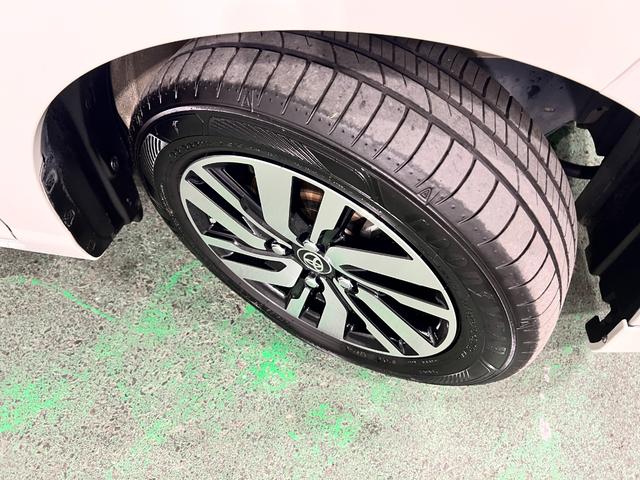 ルーミーカスタムG 車検整備付/走行90051キロ/ナビ/Bカメラ1年保証距離無制限 走行距離90051キロ フルセグナビ ブルートゥース バックカメラ 純正マット 助手席エアバッグ LEDヘッドランプ アイドリングストップ 両側電動スライドドア(埼玉県)の中古車