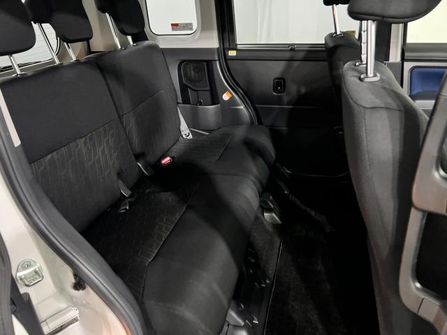 ルーミーカスタムG 車検整備付/走行90051キロ/ナビ/Bカメラ1年保証距離無制限 走行距離90051キロ フルセグナビ ブルートゥース バックカメラ 純正マット 助手席エアバッグ LEDヘッドランプ アイドリングストップ 両側電動スライドドア(埼玉県)の中古車