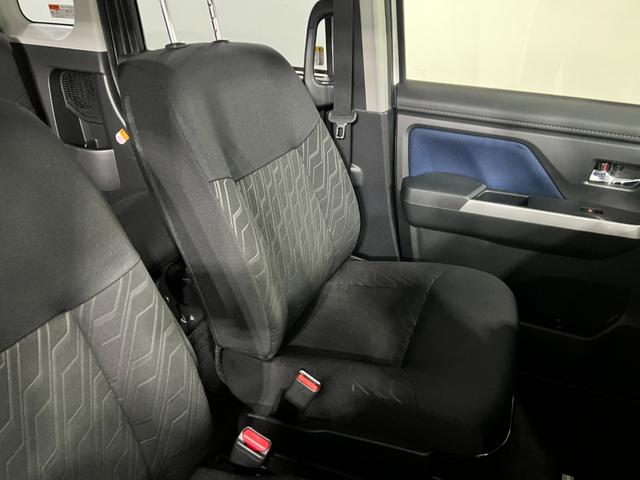ルーミーカスタムG 車検整備付/走行90051キロ/ナビ/Bカメラ1年保証距離無制限 走行距離90051キロ フルセグナビ ブルートゥース バックカメラ 純正マット 助手席エアバッグ LEDヘッドランプ アイドリングストップ 両側電動スライドドア(埼玉県)の中古車