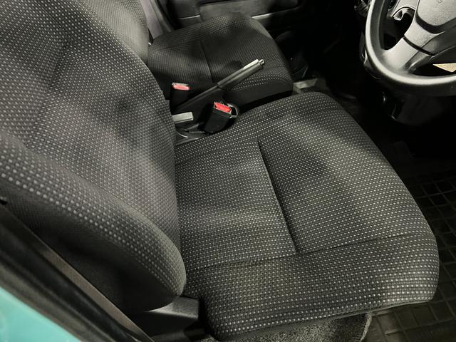 ハイゼットカーゴクルーズターボ　４ＷＤ／ＭＴ車／走行４３６１５キロ／マット１年保証距離無制限　走行距離４３６１５キロ　純正フロアマット　助手席エアバック　ＬＥＤヘッドランプ　アイドリングストップ　両側スライドドア（埼玉県）の中古車