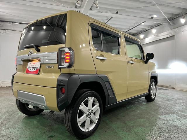 タフトGターボ クロムベンチャー 走行38153キロ/純正ナビ1年保証距離無制限 走行距離38153キロ 純正ナビ パノラマモニター 純正マット サイドエアバッグ LEDヘッドランプ アイドリングストップ シートヒーター(埼玉県)の中古車