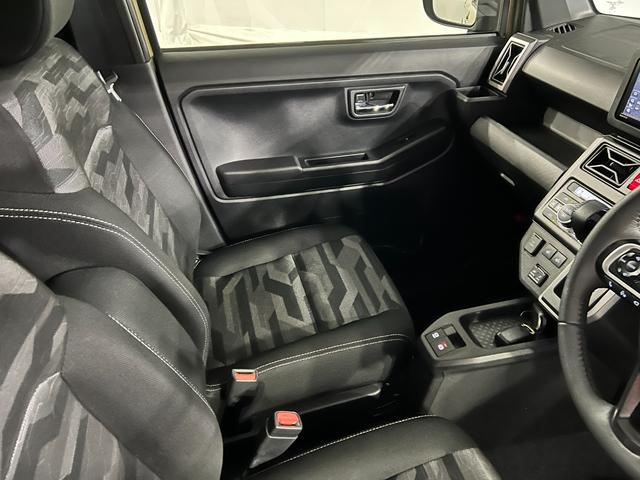 タフトGターボ クロムベンチャー 走行38153キロ/純正ナビ1年保証距離無制限 走行距離38153キロ 純正ナビ パノラマモニター 純正マット サイドエアバッグ LEDヘッドランプ アイドリングストップ シートヒーター(埼玉県)の中古車