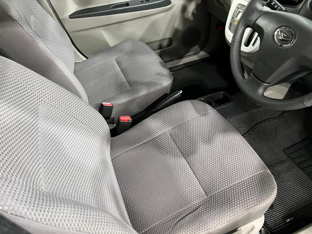 ミライースG・SA 車検整備付 純正ナビ スマアシ キーフリー純正ワンセグナビ ドライブレコーダー アイドリングストップ オートエアコン スマートアシスト キーフリーシステム 一年保証・走行距離無制限 助手席エアバック 純正カーペットマット 走行93992キロ(埼玉県)の中古車