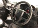 一年保証・走行距離無制限　走行距離２５７２５キロ　４ＷＤ　純正カーペットマット　ＥＴＣ　ＡＭＦＭラジオ　アイドリングストップ　車検整備付（埼玉県）の中古車