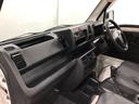 １年保証距離無制限　走行距離７６１９４キロ　４ＷＤ　ＭＴ５速　車検整備付　ＦＭＡＭラジオ　純正カーペットマット　マニュアルエアコン（埼玉県）の中古車