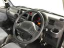 １年保証距離無制限　走行距離１０１０００キロ　ＭＴ５速　４ＷＤ　ＦＭＡＭラジオ　荷台作業灯　純正フロアマット　マニュアルエアコン　スペアキー（埼玉県）の中古車