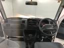 一年保証・走行距離無制限　走行距離５２００３キロ　２ＷＤ　純正マット　パワーウィンドウ　エアコン　パワステ　ＡＭＦＭラジオ　キーレスエントリー（埼玉県）の中古車