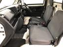 一年保証・走行距離無制限　走行距離１３５０１キロ　純正カーペットマット　エアコン　パワステ　ＡＭＦＭラジオ　電動式ダンプアップ（埼玉県）の中古車