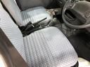 １年保証距離無制限　走行距離１２６８９キロ　４ＷＤ　ＭＴ５速　車検整備付　ＦＭＡＭラジオ　純正フロアマット　マニュアルエアコン　パワステ（埼玉県）の中古車