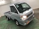 １年保証距離無制限　走行距離１６００１キロ　４ＷＤ　ＦＭＡＭラジオ　マニュアルエアコン　パワーステアリング　荷台作業灯　メンテナンスノート　取扱説明書（埼玉県）の中古車