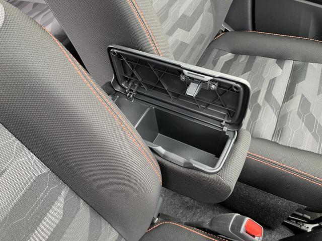 タフトＧターボ純正メモリーナビ　バックカメラ　ＣＤ　ＴＶコントロールキット　ターボ車　衝突回避支援ブレーキ　誤発進抑制装置　アイドリングストップ　スマートキー　プッシュボタンスタート　盗難防止装置イモビライザー（千葉県）の中古車