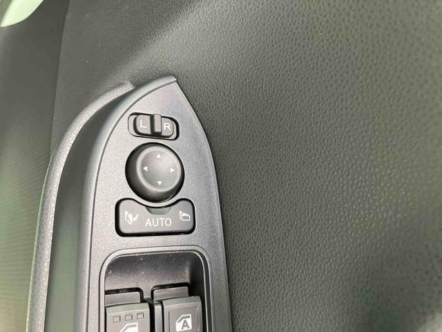 タントLスライドドア LEDヘッドライト オートライト プッシュボタンスターター オート格納ドアミラー オートエアコン 上下2段調節式デッキボード コーナーセンサー 衝突被害軽減ブレーキ(千葉県)の中古車