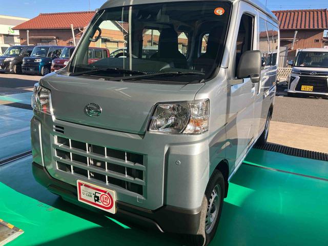 ハイゼットカーゴデラックススマートアシスト／コーナーセンサー／両側スライドドア／キーレスエントリー／オートライト／ＵＶカットガラス／アクセサリーソケット１２Ｖ／マニュアルエアコン／フロントパワーウィンドウ／電動式パワステ（千葉県）の中古車
