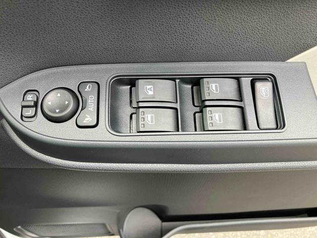タントＸスマートアシスト／オートエアコン／左パワースライドドア／オートライト／アイドリングストップ／スマートキー／運転席助手席シートヒーター／バックラメラ／オートアラーム（千葉県）の中古車
