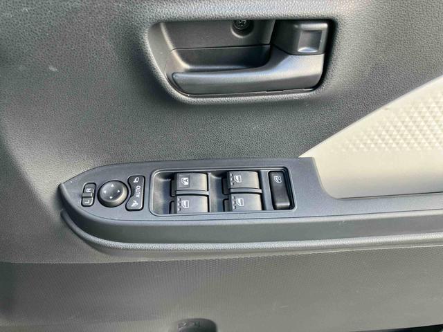 タントLバックカメラ スライドドア LEDヘッドライト オートライト プッシュボタンスターター オート格納ドアミラー オートエアコン 上下2段調節式デッキボード コーナーセンサー 衝突被害軽減ブレーキ(千葉県)の中古車