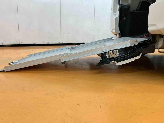 タントスローパーX SAII リヤシート付き仕様福祉車両(電動ウインチ)/リヤシート付/片側電動スライドドア/純正ナビ/バックカメラ/ステアリングオーディオスイッチ/キーフリーシステム/プッシュボタンエンジンスタート/オートライトコントロール(千葉県)の中古車