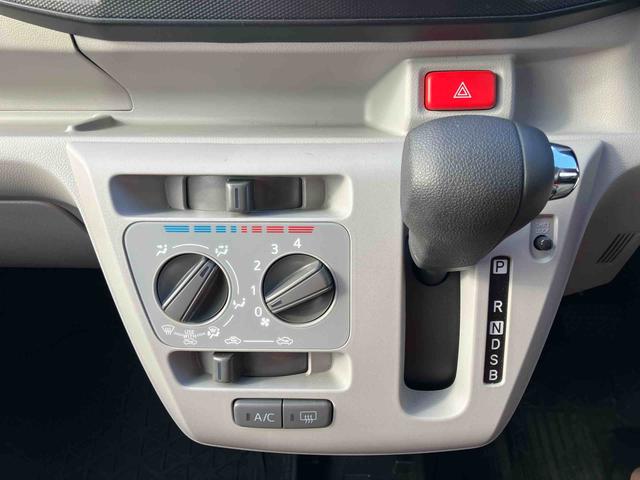 ミライースＸ　ＳＡIII衝突回避支援ブレーキ、オートハイビーム、車線逸脱警報機能、キーレスエントリー、マニュアルエアコン、ＬＥＤヘッドライト、電動格納ドアミラー、コーナーセンサー、リアワイパー、アクセサリーソケット（１２Ｖ）（千葉県）の中古車