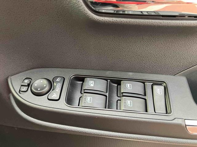 タントカスタムＸ　エコアイドル非装着車次世代スマートアシスト　　バックカメラ　両側電動スライド　電動パーキングブレーキ　ブレーキホールド機能　オートＡＣ　ＬＥＤヘッドライト　前席シートヒーター　オート格納ミラー　１４インチアルミホイール（千葉県）の中古車