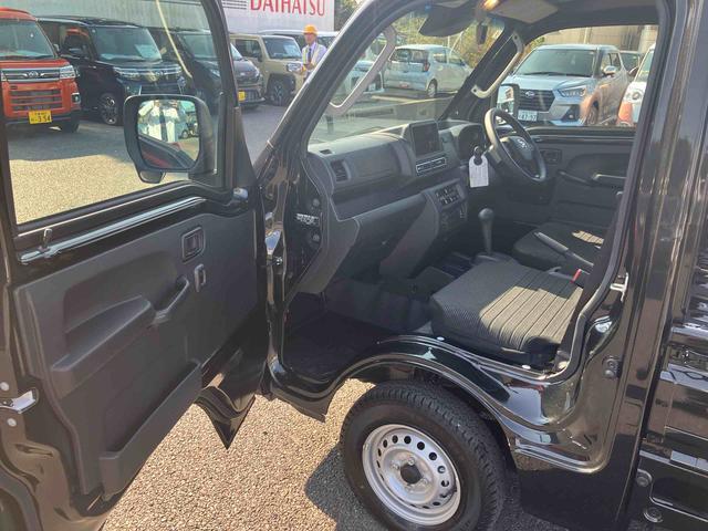 ハイゼットトラックEXTスマアシ/4WD/オートハイビーム/キーフリーシステム/プッシュスタートボタン/電動格納ミラー/りヤデフロック/4枚リーフスプリング/LEDフォグランプ/LED荷台作業灯/リヤスモークガラス(千葉県)の中古車