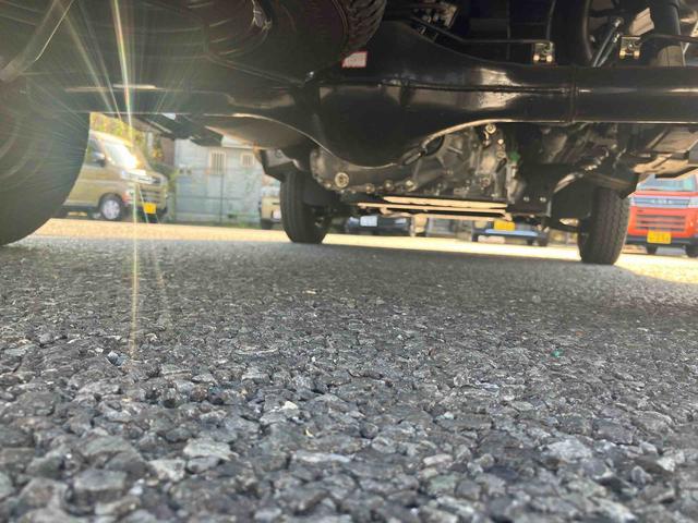 ハイゼットトラックEXTスマアシ/4WD/オートハイビーム/キーフリーシステム/プッシュスタートボタン/電動格納ミラー/りヤデフロック/4枚リーフスプリング/LEDフォグランプ/LED荷台作業灯/リヤスモークガラス(千葉県)の中古車