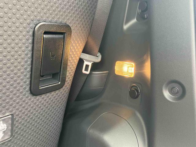 タントファンクロスターボ次世代スマアシ／ＬＥＤヘッドランプ＆フォグランプ／１５インチアルミホイール／両側パワースライドドア／前席シートヒーター／後席シートバックテーブル／バックモニター／カーテンシールドエアバック／ターボ（千葉県）の中古車