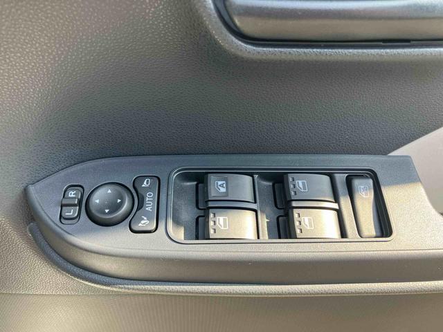 タントＸスマアシ／ＬＥＤヘッドライト／コーナーセンサー／アイドリングストップ／オートハイビーム／ミラクルオープンドア／片側パワースライドドア／１４インチホイール／バックモニター／前席シートヒーター／カーテン（千葉県）の中古車