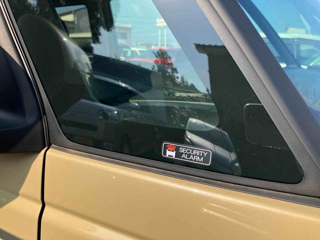 ムーヴキャンバスセオリーＸスマアシ／ハロゲンヘッドライト／オートハイビーム／１４インチホイール／両側自動スライドドア／コーナーセンサー／ベンチシート／サイドエアバック／カーテンシールドＡＢ／キーフリーシステム／プライバシーガラ（千葉県）の中古車