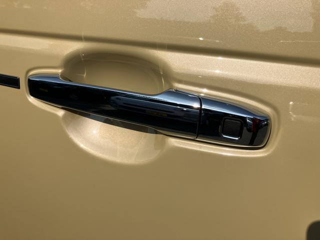 ムーヴキャンバスセオリーＸスマアシ／ハロゲンヘッドライト／オートハイビーム／１４インチホイール／両側自動スライドドア／コーナーセンサー／ベンチシート／サイドエアバック／カーテンシールドＡＢ／キーフリーシステム／プライバシーガラ（千葉県）の中古車