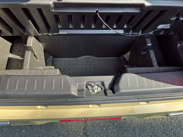 ムーヴキャンバスセオリーＸスマアシ／ハロゲンヘッドライト／オートハイビーム／１４インチホイール／両側自動スライドドア／コーナーセンサー／ベンチシート／サイドエアバック／カーテンシールドＡＢ／キーフリーシステム／プライバシーガラ（千葉県）の中古車