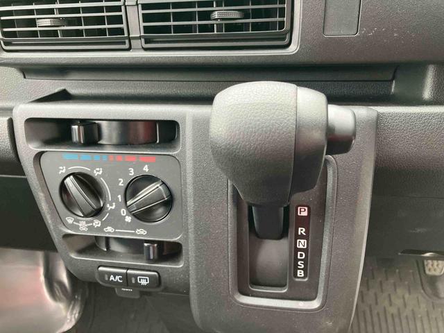 ハイゼットカーゴＤＸキーレスエントリー　パワーウインドウ　衝突回避支援システム　ラジオ　コーナーセンサー（千葉県）の中古車