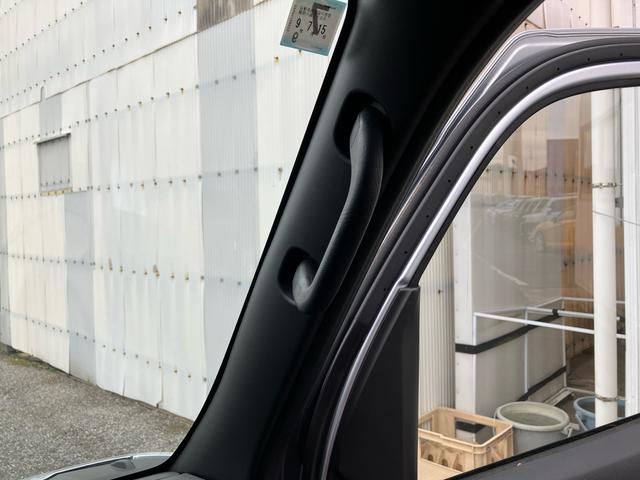 ハイゼットカーゴＤＸキーレスエントリー　パワーウインドウ　衝突回避支援システム　ラジオ　コーナーセンサー（千葉県）の中古車