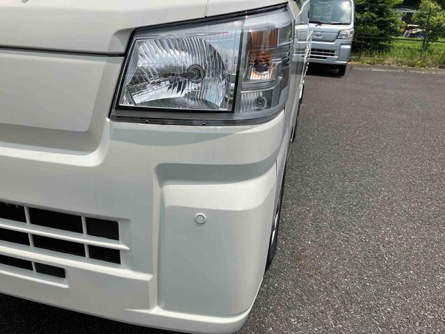 ハイゼットトラックスタンダード　農用スペシャルスマアシ／オートライト／コーナーセンサー／電子制御式４ＷＤ／リヤデフロック／４枚リーフスプリング／荷台ＬＥＤ作業灯／エアコン／パワステ／ＡＭ．ＦＭラジオ／１２インチホイール／オートハイビーム（千葉県）の中古車