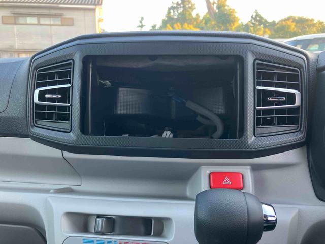 ミライースＸ　ＳＡIIIＬＥＤヘッドライト　オートライト　電動格納式ドアミラー　デジタルメーター　キーレスエントリー　コーナーセンサー　衝突回避支援ブレーキ　スモークドガラス　マニュアルエアコン　手引き式パーキングブレーキ（千葉県）の中古車