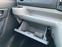 ＬＥＤヘッドライト　オートライト　電動格納式ドアミラー　デジタルメーター　キーレスエントリー　コーナーセンサー　衝突回避支援ブレーキ　スモークドガラス　マニュアルエアコン　手引き式パーキングブレーキ（千葉県）の中古車