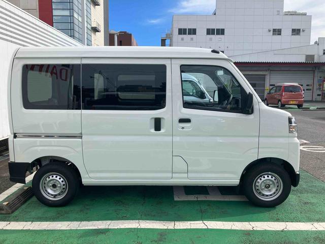 ハイゼットカーゴＤＸ電子制御４ＷＤ　リヤヒーター　オートライト　プライバシーガラス　フロントパワーウィンドウ　オーバーヘッドシェルフ　キーレスエントリー　コーナーセンサー　衝突被害軽減ブレーキ（千葉県）の中古車
