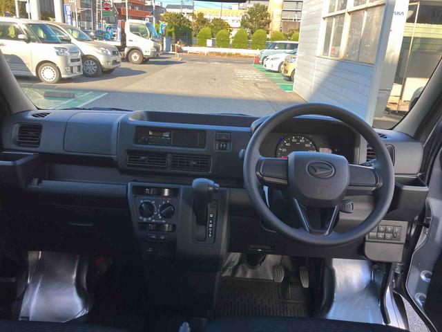 ハイゼットカーゴＤＸスマートアシスト／コーナーセンサー／エアコン／ＡＭＦＭラジオ／（千葉県）の中古車